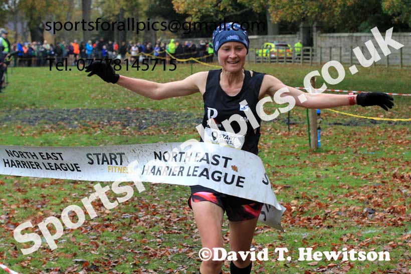 Senior women 2022 Start Fitness NEHL, Lambton Castle, Durham.  Photo: David T. Hewitson/Sports for All Pics